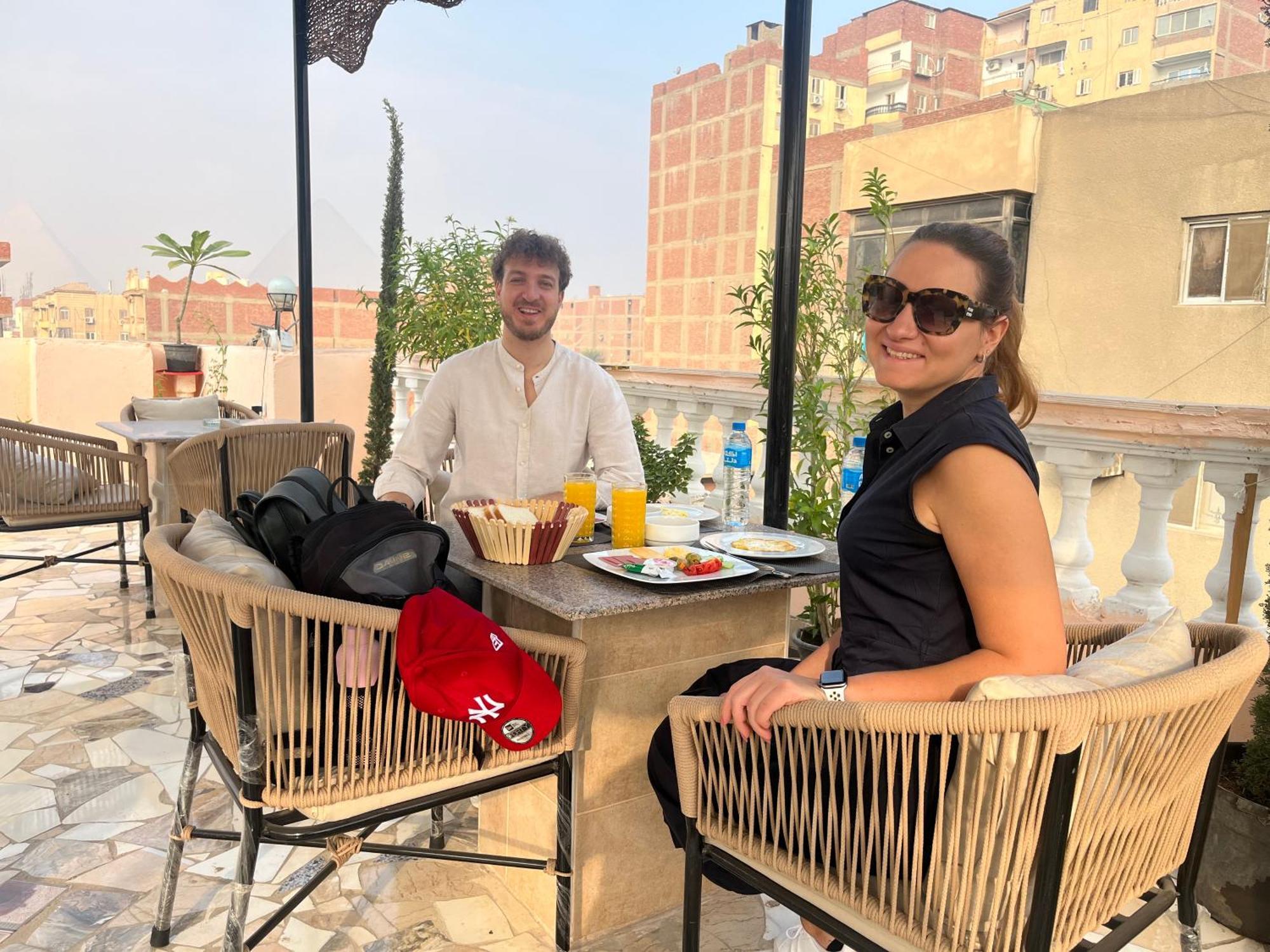 Badr Pyramids Inn Nazlet el-Sisi Экстерьер фото