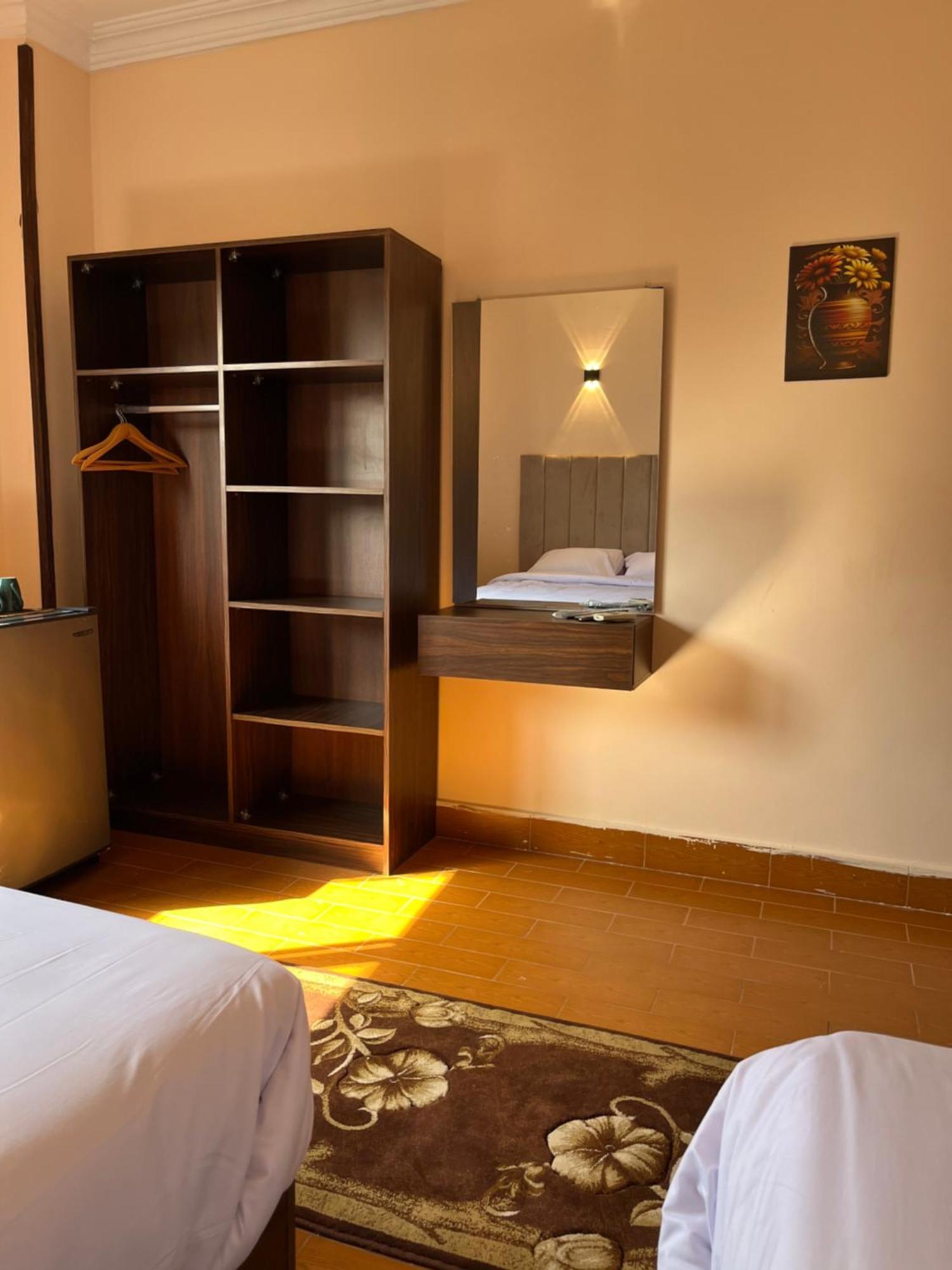 Badr Pyramids Inn Nazlet el-Sisi Экстерьер фото